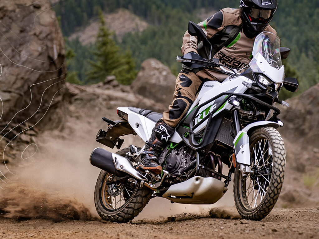NYE KLE500: Life’s a Rally, Ride it.