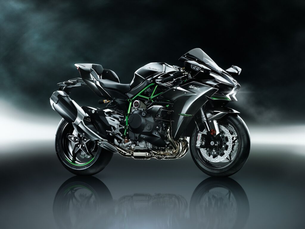 Ikonene kommer tilbake: Kawasaki Ninja H2 og H2 Carbon gjør comeback i 2027